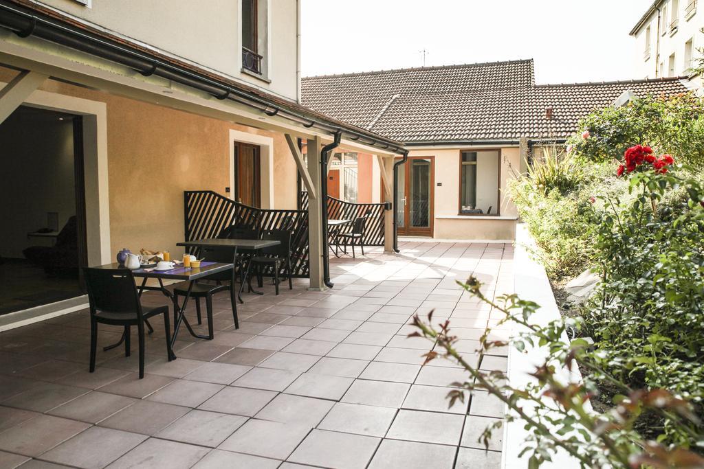 La Ferme Des Barmonts Aparthotel Вилжуиф Екстериор снимка
