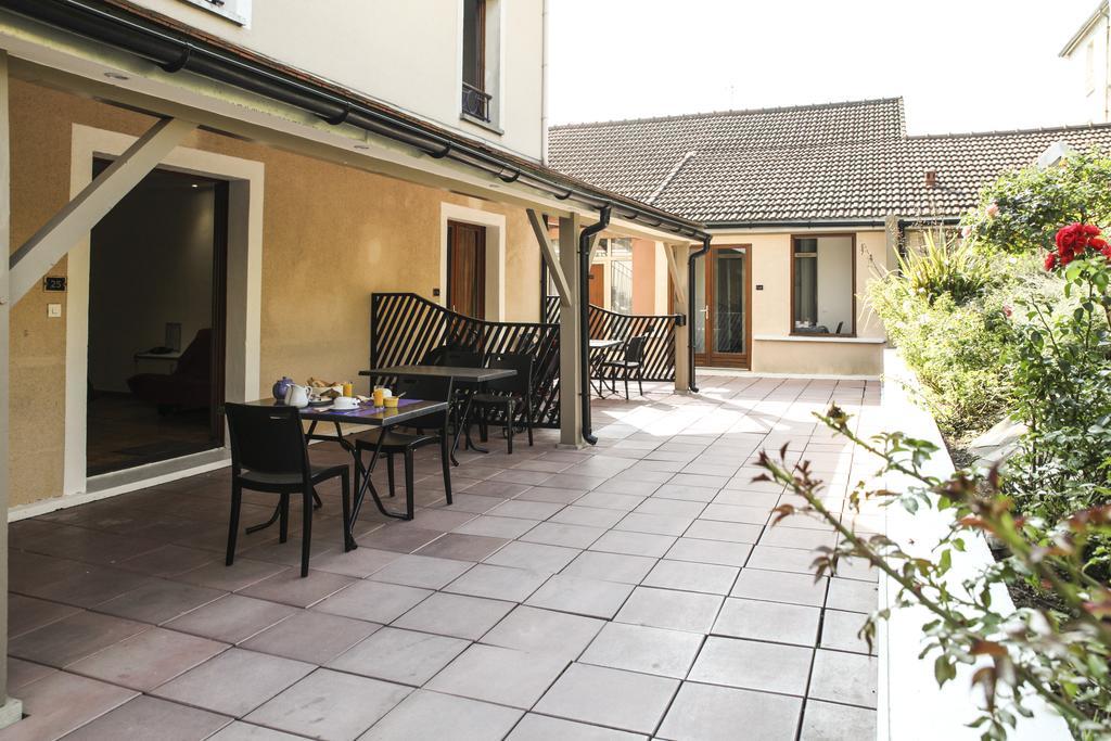 La Ferme Des Barmonts Aparthotel Вилжуиф Екстериор снимка